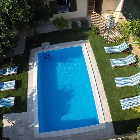 Lara - Croatia Apartment *